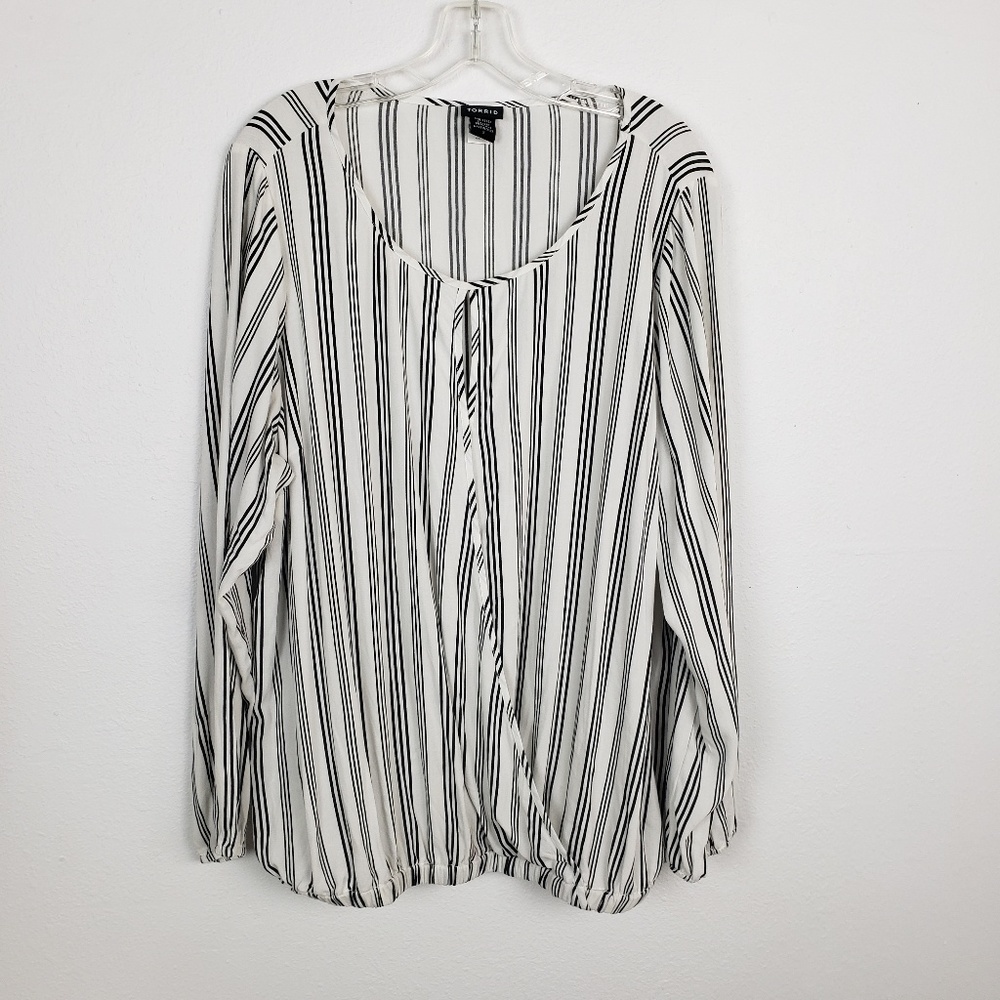 Torrid | black and white striped blouse size 2X